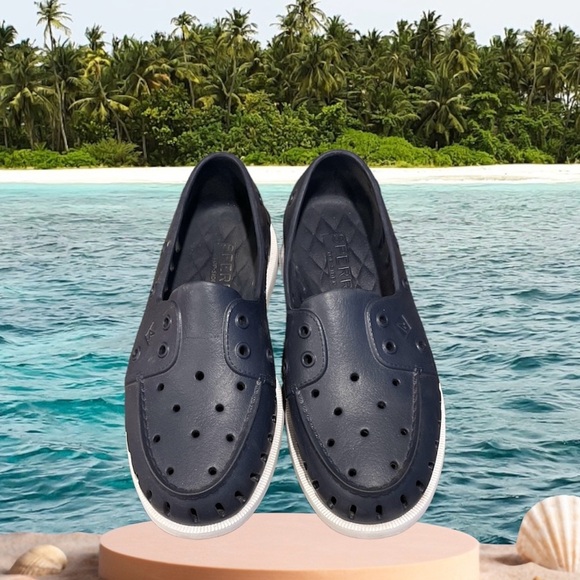 Sperry Shoes - Women's Authentic Original Float Slip-On Boat Shoes
